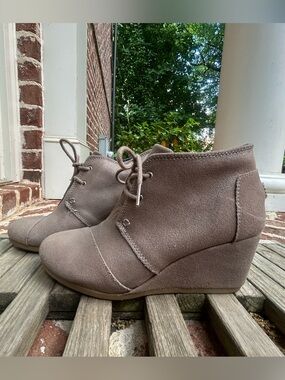 Toms Taupe Suede Lace-Up Wedge Booties